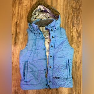 Burton Vest With removable hood- 95